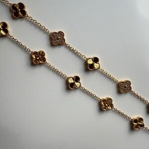 4 leaf clover necklace